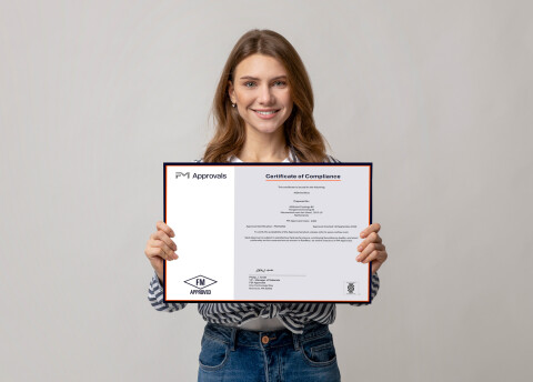 AllShield Blue Certificate of Compliance FM 4484 for Roofs with Solarpanels