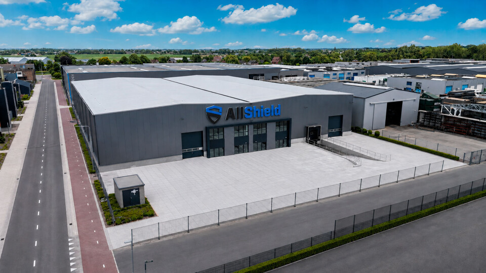 AllShield modern office with a large warehouse and production hall at Hertog van Beijerenstraat 2, Ter Aar,eg 150 in Rotterdam, The Netherlands.