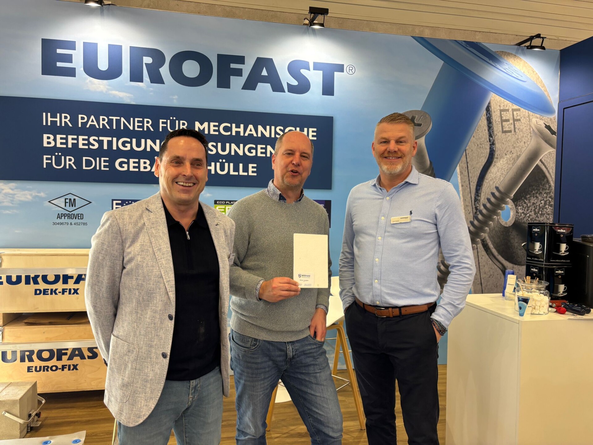 Sometimes progress is not about adding another product. It is about removing friction from the installation process. Installation demonstrated together with fastening systems from Eurofast Group.